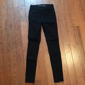 Old Navy Rockstar skinny jeans